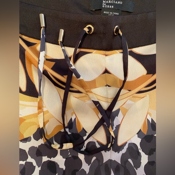 Black Gold Patterned High Waist Silky Pants - Size M - Picture 7 of 7